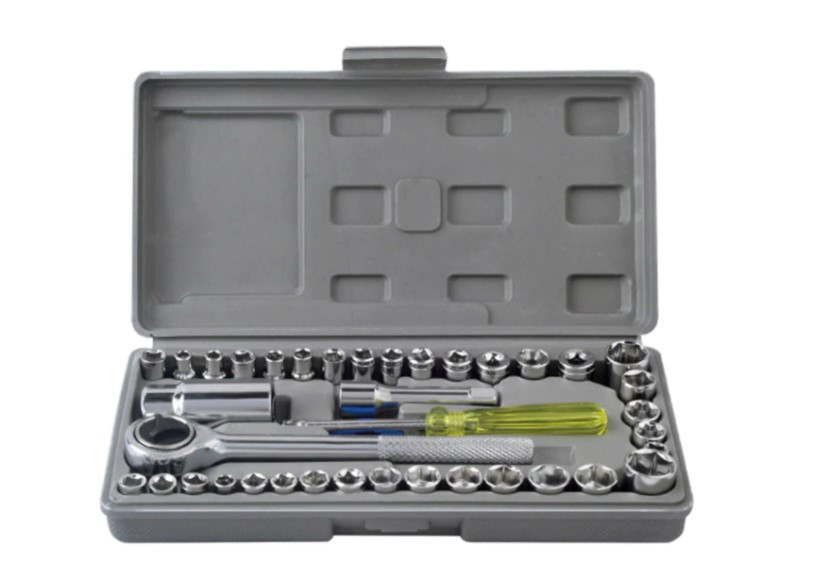 Набор ручных инструментов MOBUTA стоит 750₽