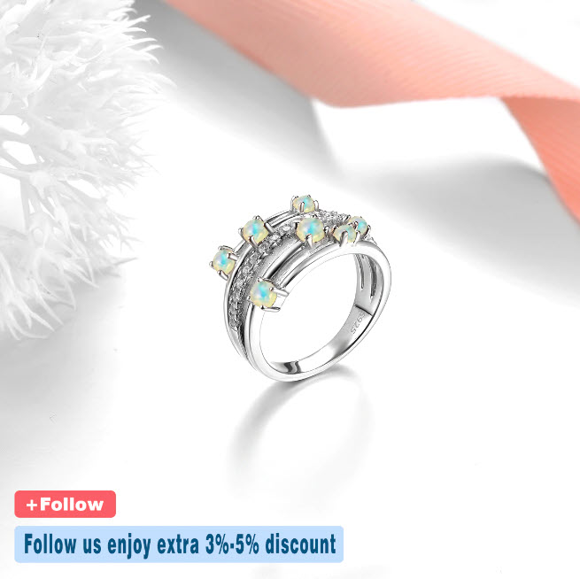 Серебряное кольцо с опалом